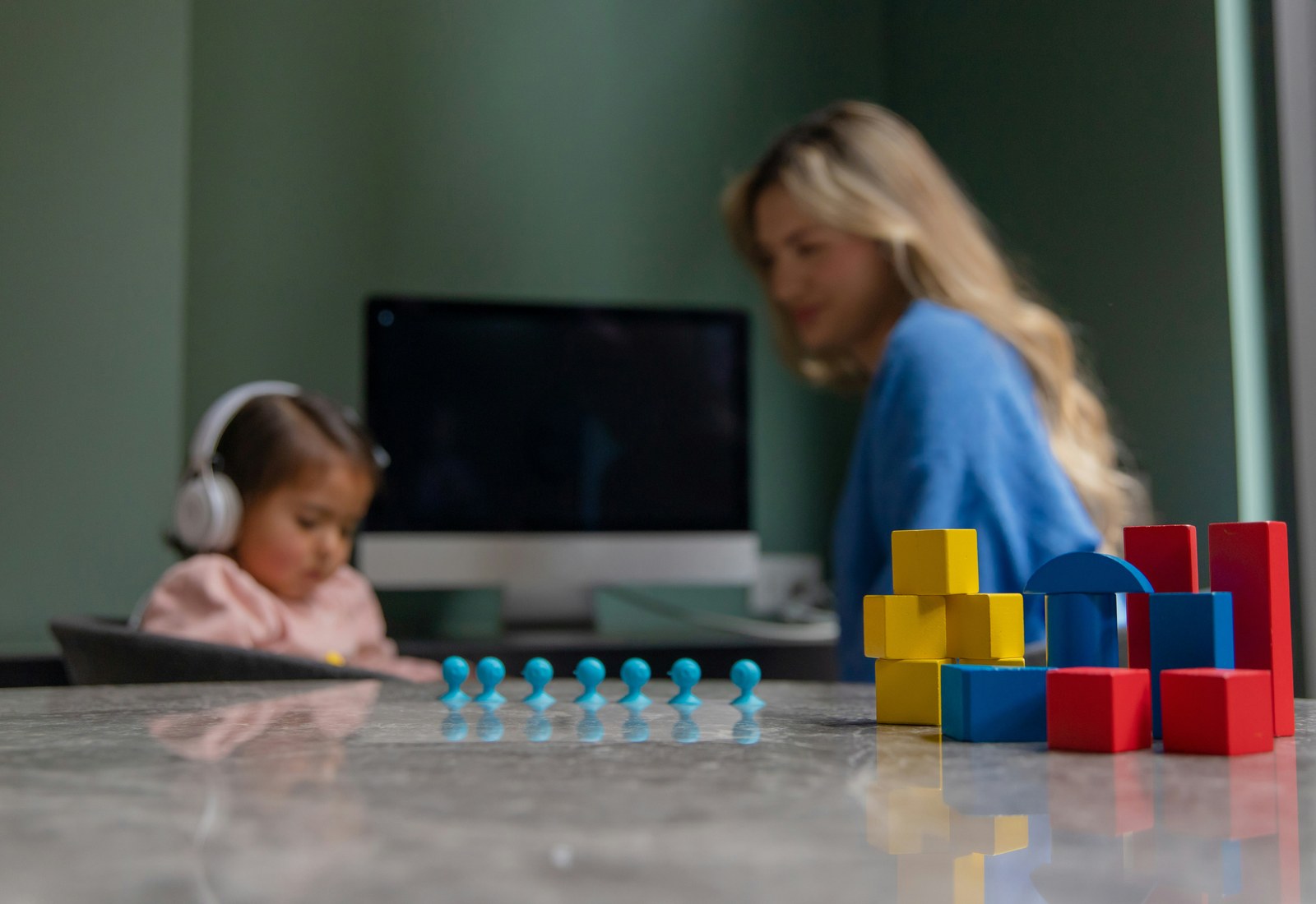 Supporting Families in a Digital World